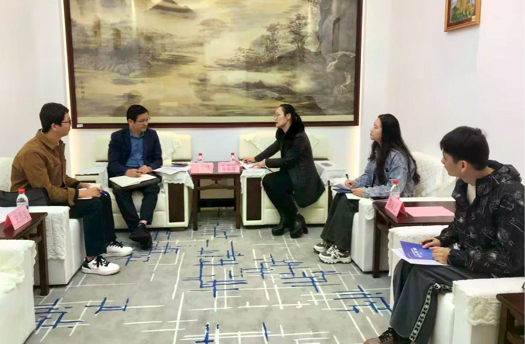 365英国上市公司官网到广西经贸职业技术公司开展继续教育工作交流
